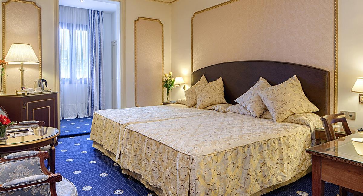 Hotel Roger De Lluria 4*