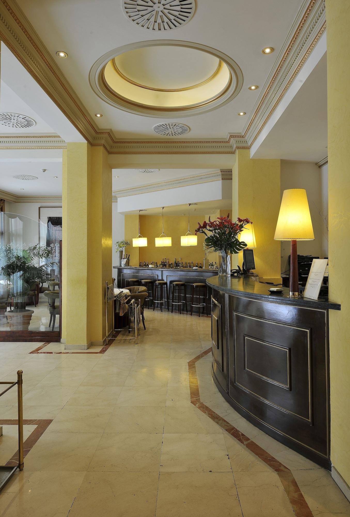Roger De Lluria Hotel Barcelona