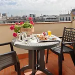 Hotel Roger De Lluria