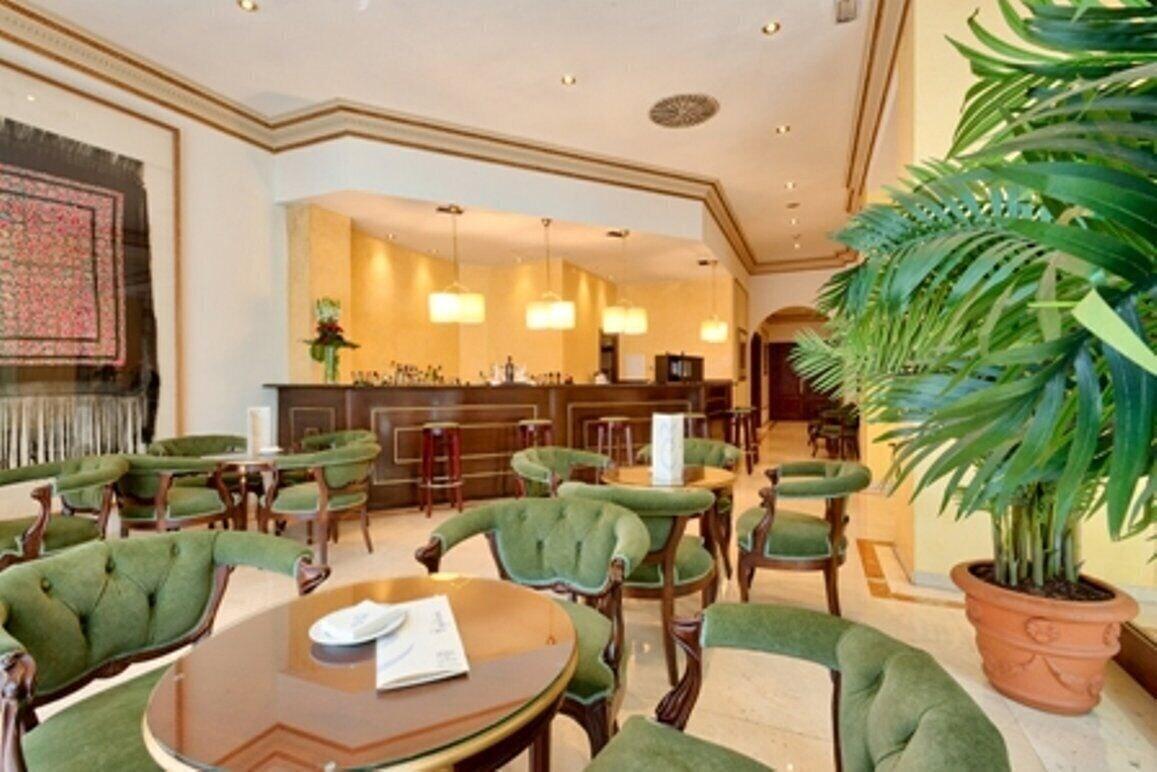 Hotel Roger De Lluria 4*