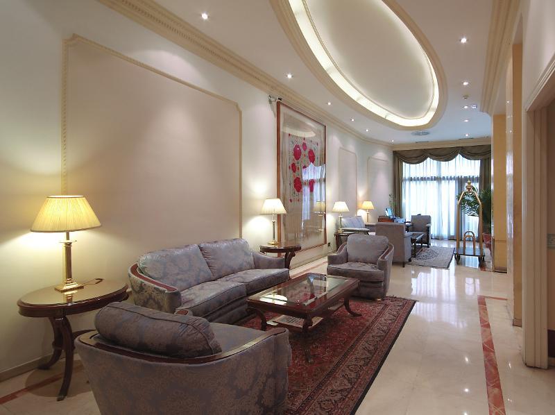 Hotel Roger De Lluria 4*