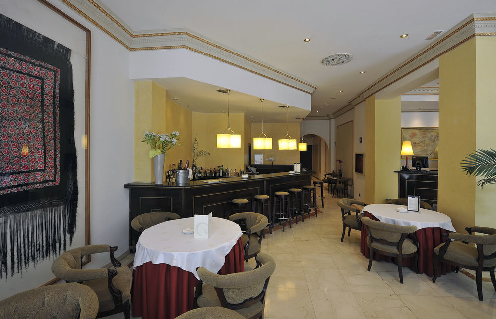Hotel Roger De Lluria
