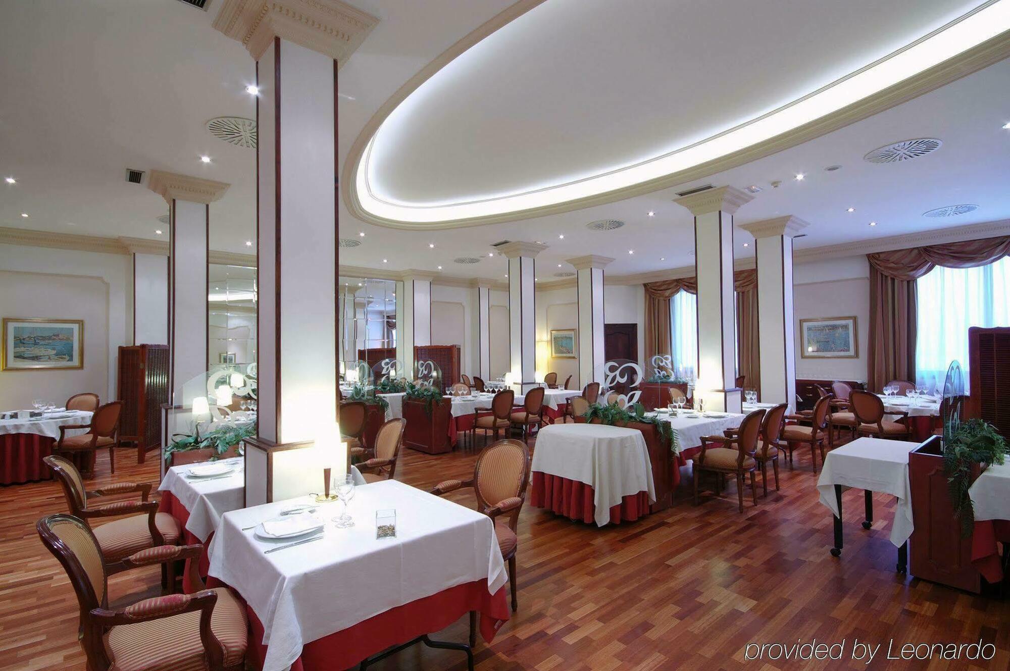 Roger De Lluria Hotel